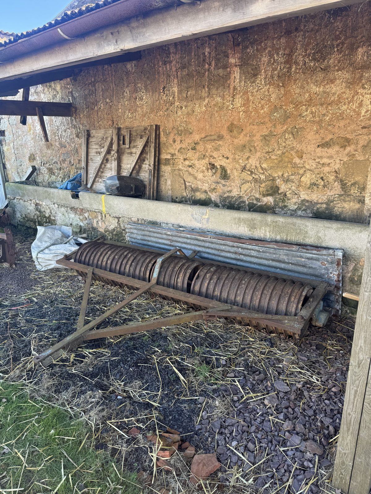 Agricultural roller before repair, initial assessment