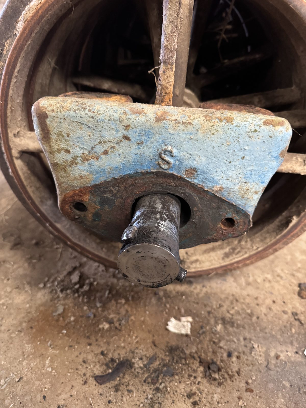 Worn shaft end and bearing housing